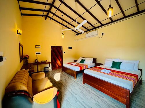 5 bedrooms, 9 beds