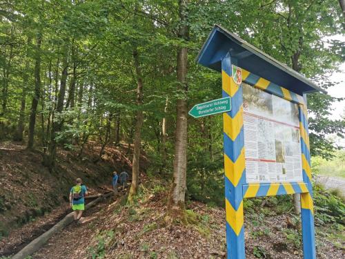 Bi Abbas Jong Bi Abbas Jong