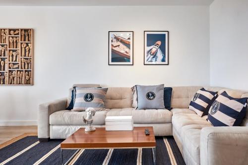 Beachfront apartment with private Taberna - By Welcomely, El Campello (fotografie 7)