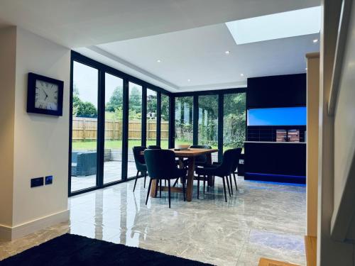 Knatchbull Cottage in Ashwick