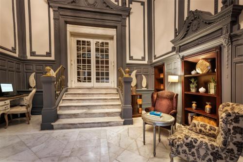 カタロニア ラス コルテス ホテル