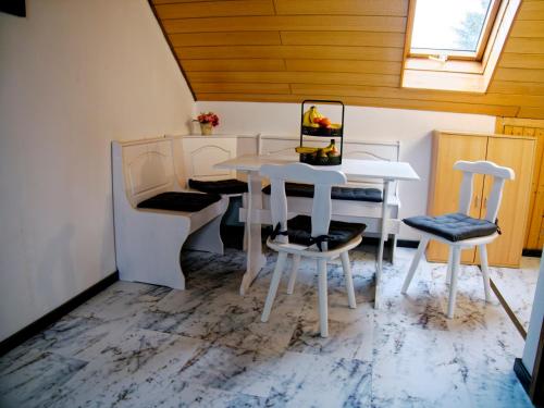 Ferienwohnung Schlossblick Schillingsfürst (Ferienwohnung Schlossblick Schillingsfurst) in Diebach