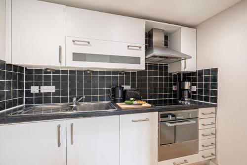 Green Park Studios - image 14
