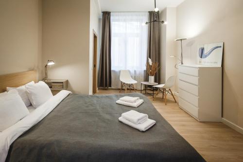 Two-Bedroom Apartment image 7