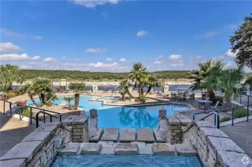 Meet Me At The Lake in Lago Vista (TX)