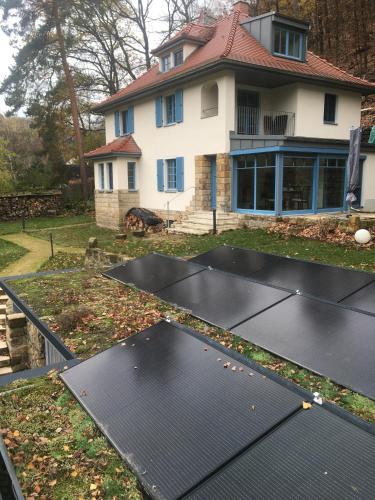 Prima Klima Villa - Ferienwohnung Steinbrecher 1.2km von Struppen entfernt