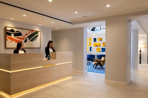 Lobby, Hotel Duminy Vendome in 1st - Louvre - Chatelet