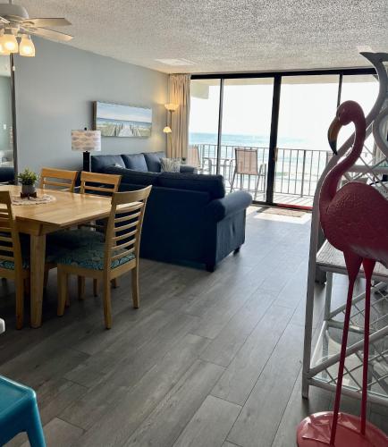 ROYAL GARDEN RESORT 301 condo image