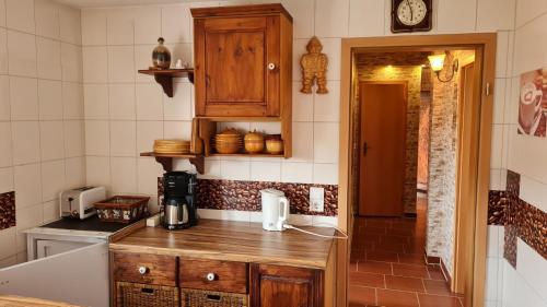 Apartment image 8