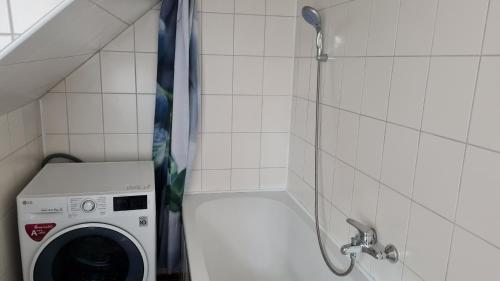 Apartment image 4