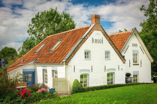 Huus an't Diek von 1910 in Krummhörn, Deutschland