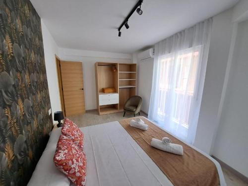Two-Bedroom Apartment with Balcony image 7