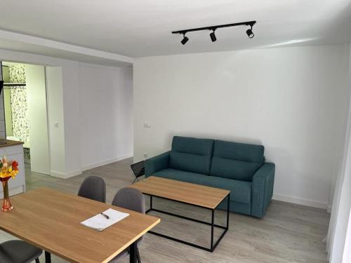 Two-Bedroom Apartment with Balcony image 6