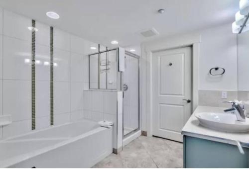 3 bedroom Sandestin condo in Baytowne Wharf! - image 2
