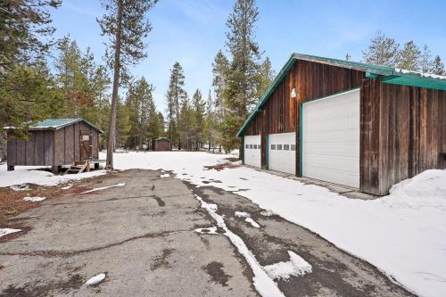 Basecamp - main image