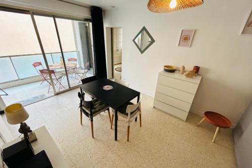 T2 in La Favière - 5 minutes from the beach (T2 in La Faviere - 5 minutes from the beach) in 보르므 레 미모사