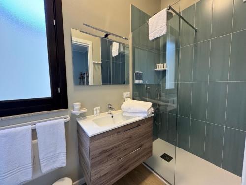 Budget Double Room image 3