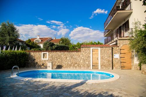 Bubi Apartments - image 5