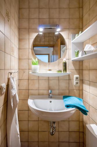 Knusthof Lafrenz - Apfelhofblick in Albertsdorf