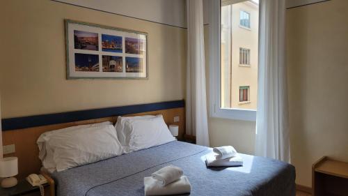 Triple Room image 10