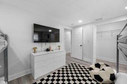 The Perfect Family Retreat w Pool and Games The Perfect Family Retreat w Pool and Games