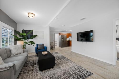 The Perfect Family Retreat w Pool and Games The Perfect Family Retreat w Pool and Games