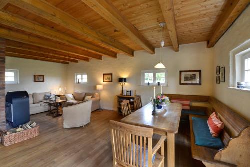 Ferienhaus Remise 6 Personen mit Terrasse in 諾因基興/前波莫瑞州-呂根島