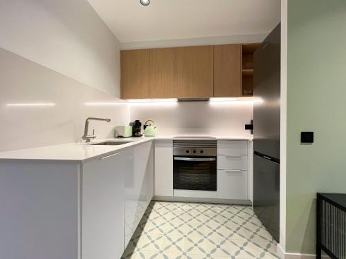 Superior Apartment image 6