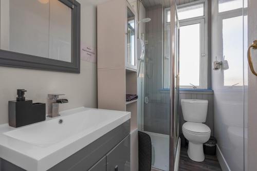 Parking - City Centre - Great Area - 2 Guests, Edynburg (zdjęcie 8)
