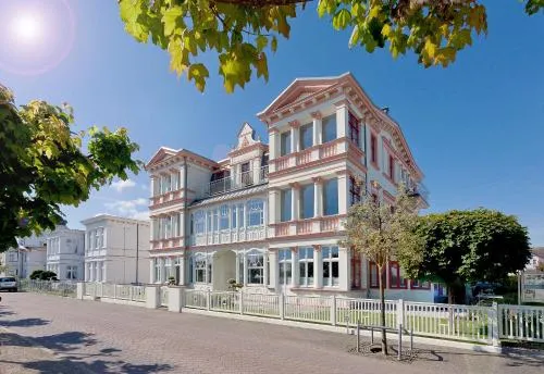 Villa Seeblick Krumminer Wiek in Ahlbeck, Deutschland