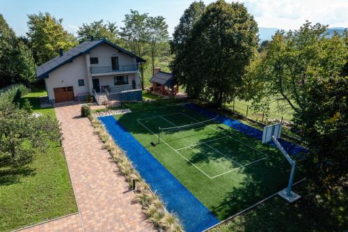 House Boshanar in Dreznik Grad