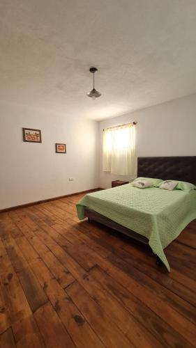 Cabaña LA JUANITA (Cabana LA JUANITA) in Villa Anizacate