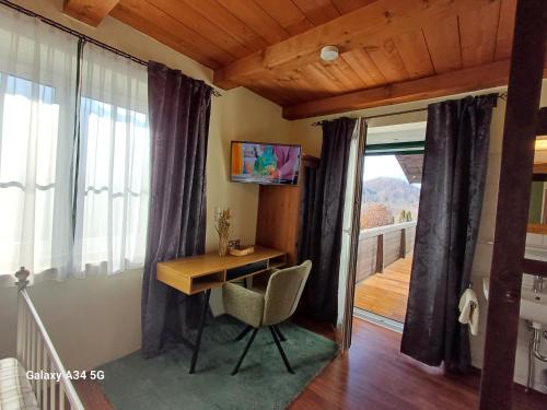 Single Room image 3