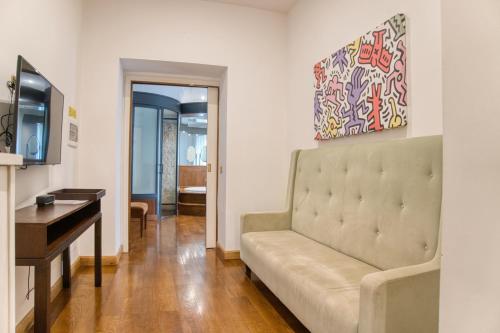 Orsoline Boutique Apartments - Best position in Rome, Рим (фото 10)