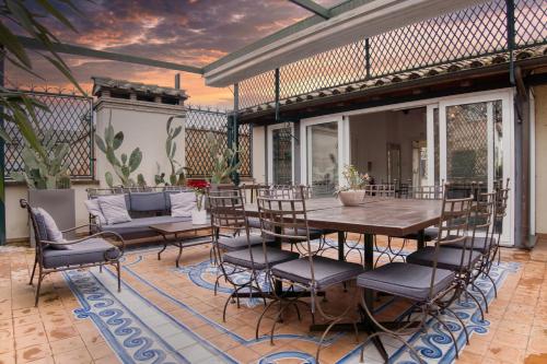 Orsoline Boutique Apartments - Best position in Rome, Рим (фото 2)