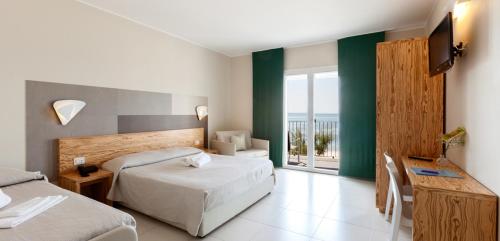 Camera doppia, deluxe, vista sul mare, balcone