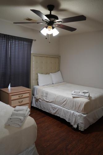 Modern and Cozy 3BR Memphis with Jetted Tub Modern and Cozy 3BR Memphis with Jetted Tub