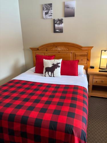 Room with Two Queen Beds