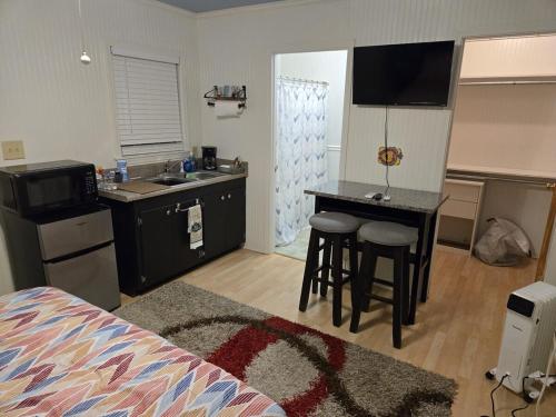 บริการและสิ่งอำนวยความสะดวก, Private Cabin 1 bed and 1 bath in คลินตัน