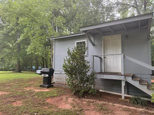 . Private Cabin 1 bed and 1 bath