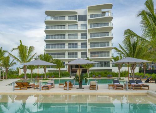 Ocean View, Airport Pickup, Morros ECO