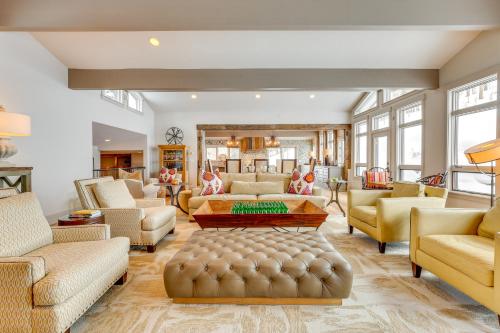Vail Mountain Retreat with Hot Tub and Deck! in Vail, USA