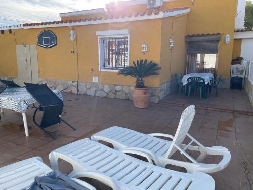 Villa with garden and pool in Denia - main image