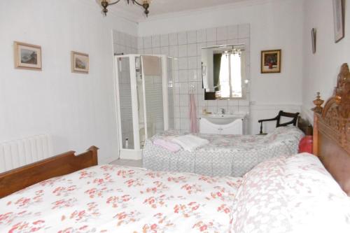 ฝักบัว, Sylvia's house - ground floor flat in ฌาร์นัก