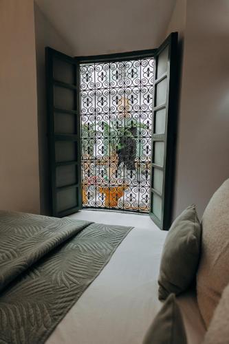 Superior Double Room image 6