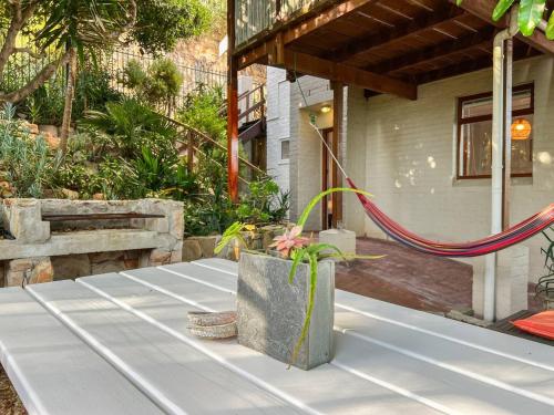 St James Garden Cottage - image 11
