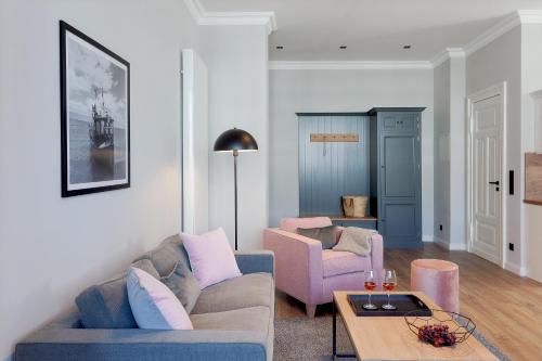 Apartment image 10