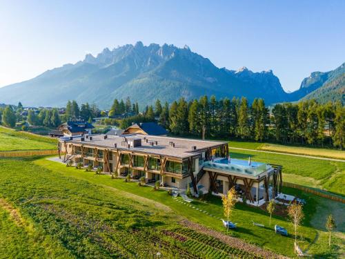 Hotel Patris 4
