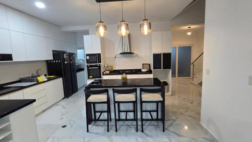 virtuve, Casa de Playa de Estreno in Cerro Azul