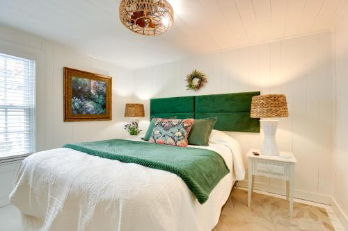 Walk to Eats Mtn-View Hammondsport Hideaway! Walk to Eats Mtn-View Hammondsport Hideaway!